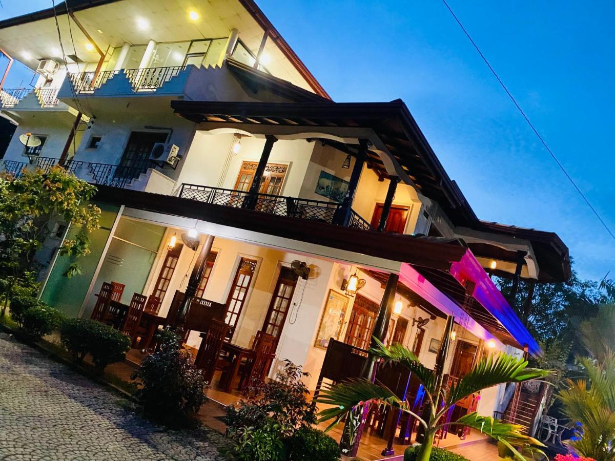 Hotel Montana Rest Anuradhapura Exterior foto