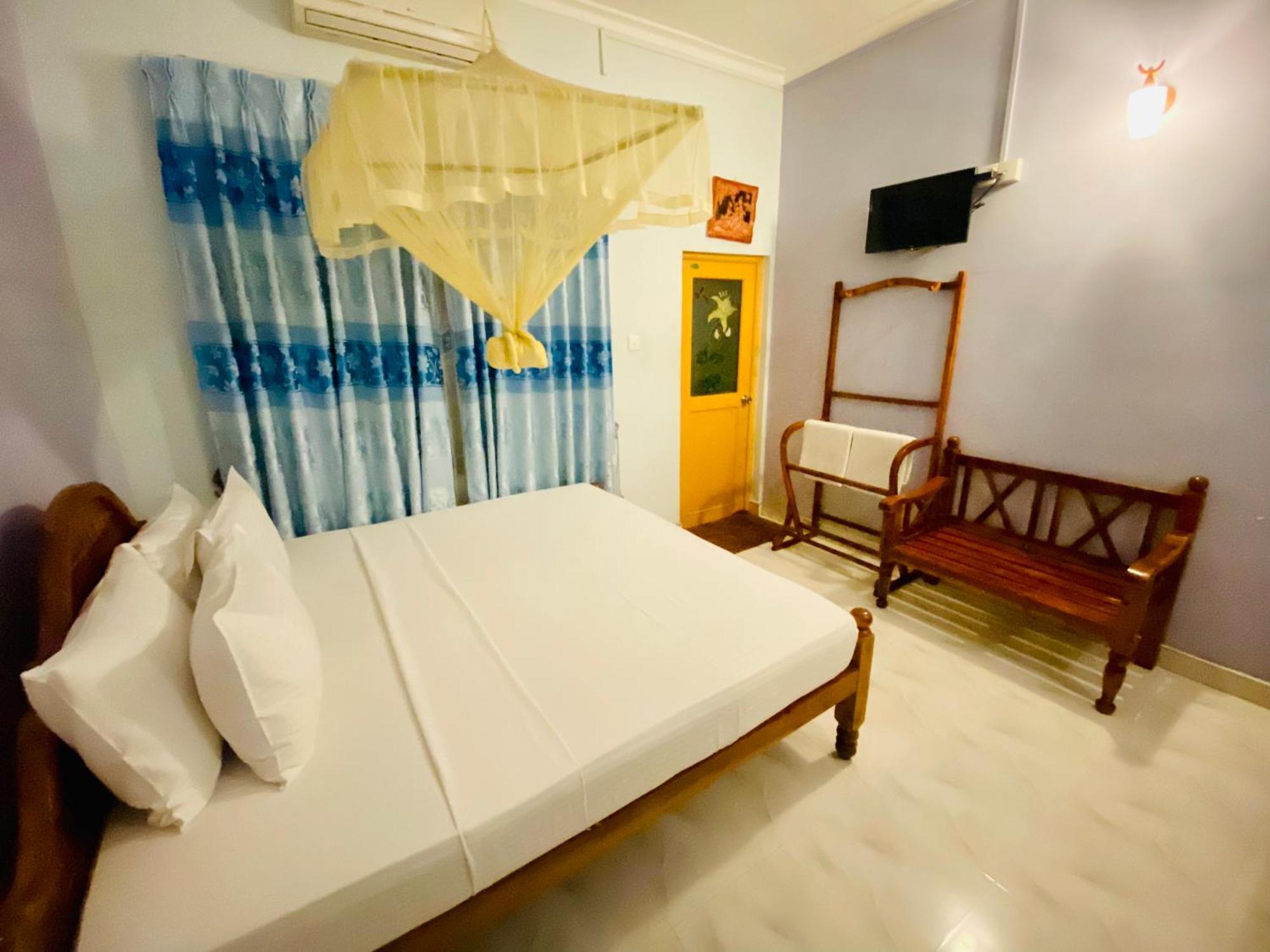 Hotel Montana Rest Anuradhapura Exterior foto